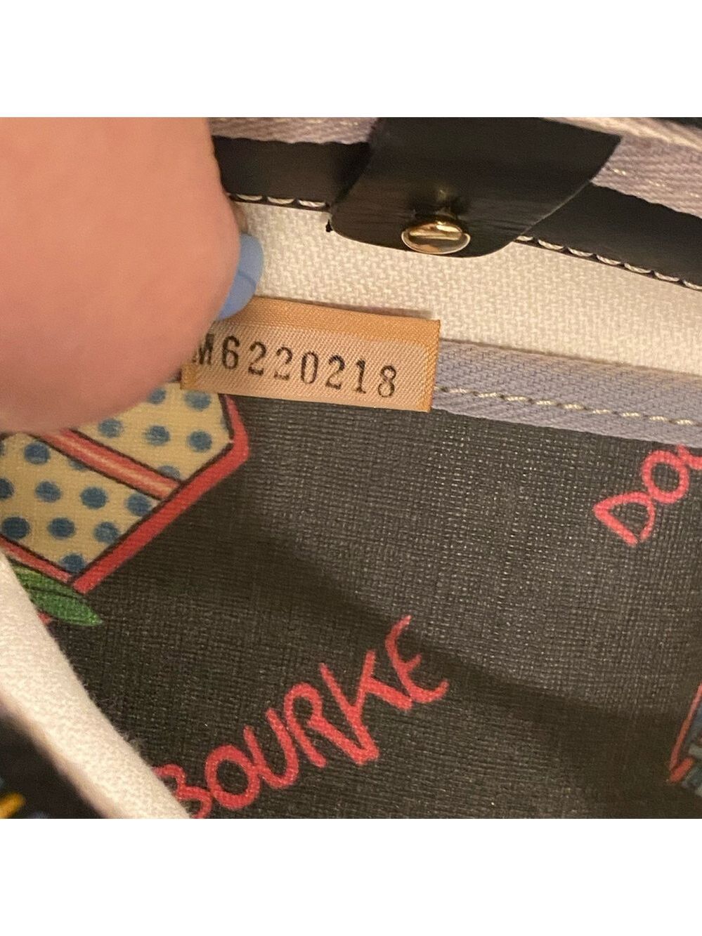 Vintage Y2K Dooney & Bourke Miami Beach Black & Multi Uncoated Bag & Wallet - Picture 10 of 16